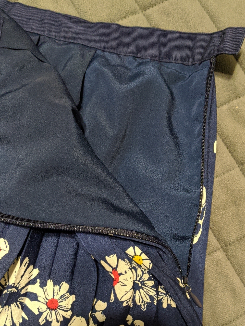 Jason Wu for Target Women's Navy Blue Floral Pleated Skirt Size 16 - Picture 8 of 10